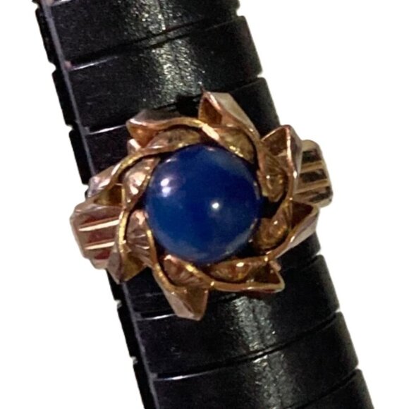 The Unbranded Brand Jewelry - Vintage Gold Tone Flower Floral Blue Stone Ring S 6 Adjustable preloved jewelry